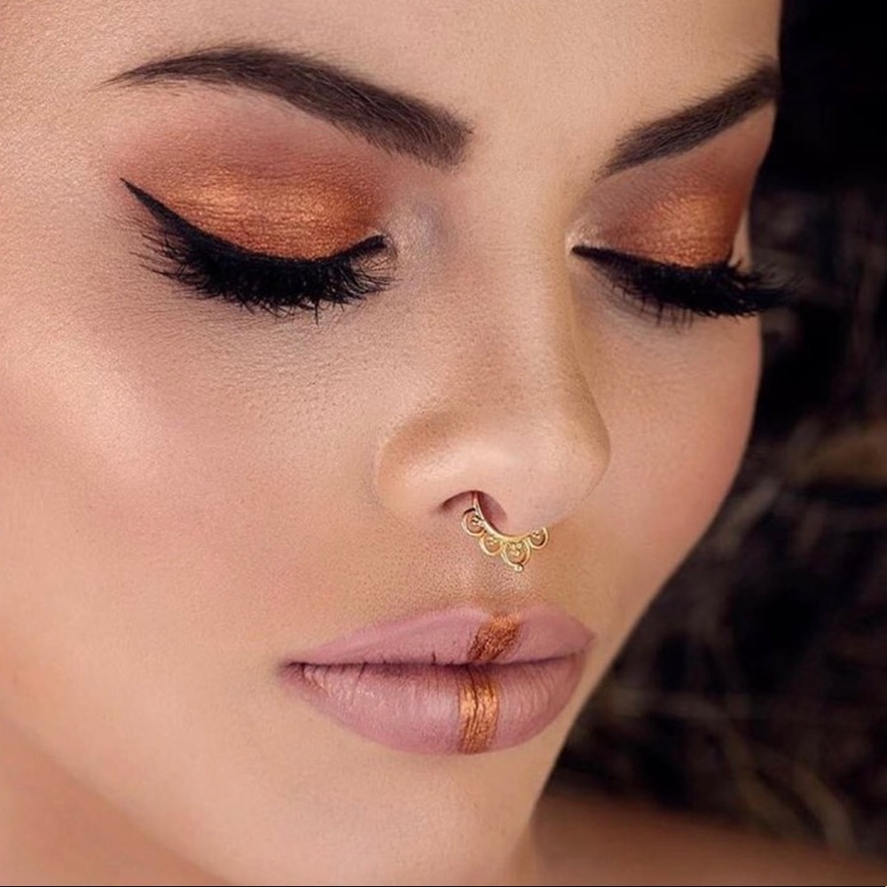 Gold Color Gold Dots Circles Faux Septum